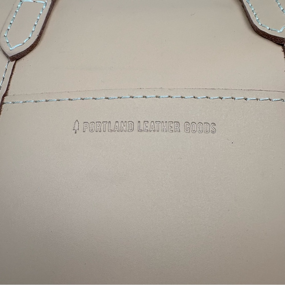 Portland Leather Goods Lola Crossbody Tote Mamey Zipper - Picture 7 of 12